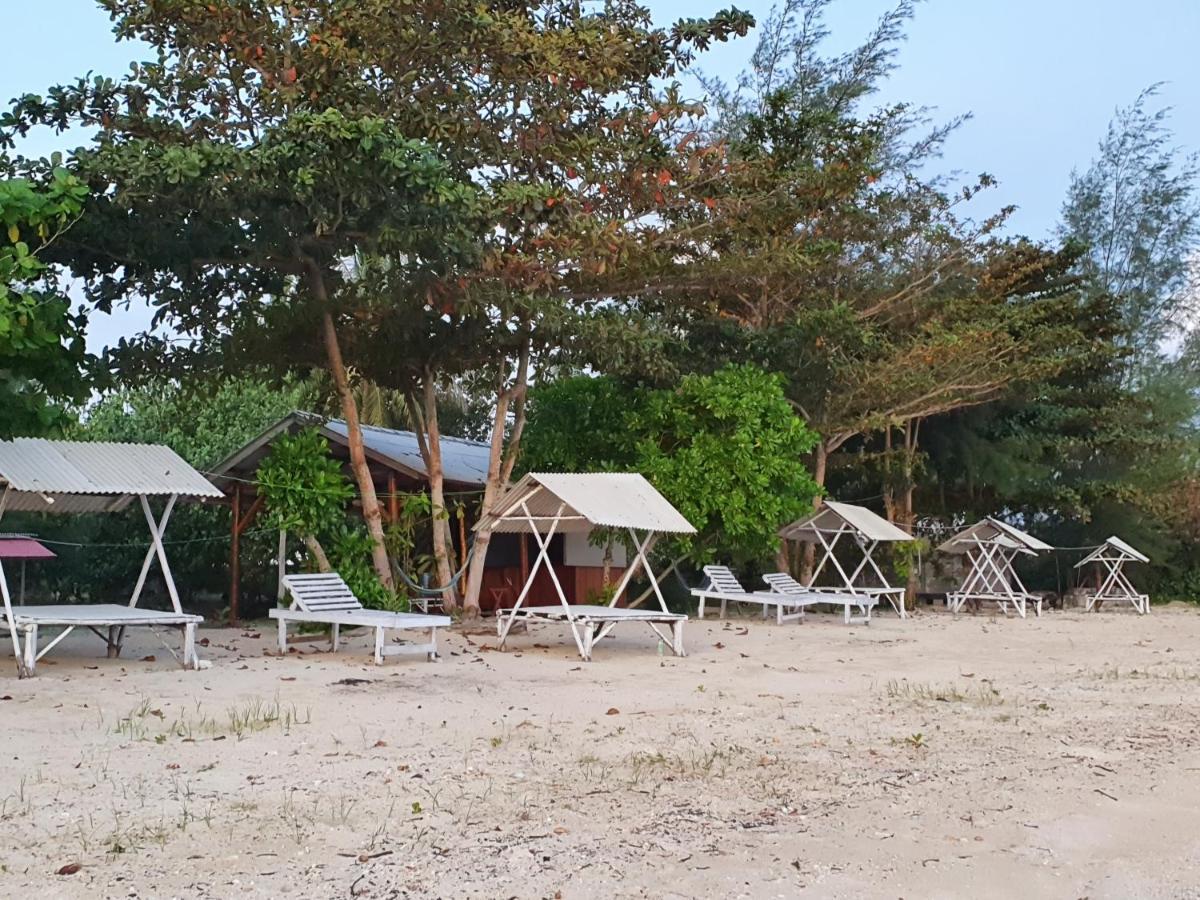 Berakit Bay Resort Экстерьер фото