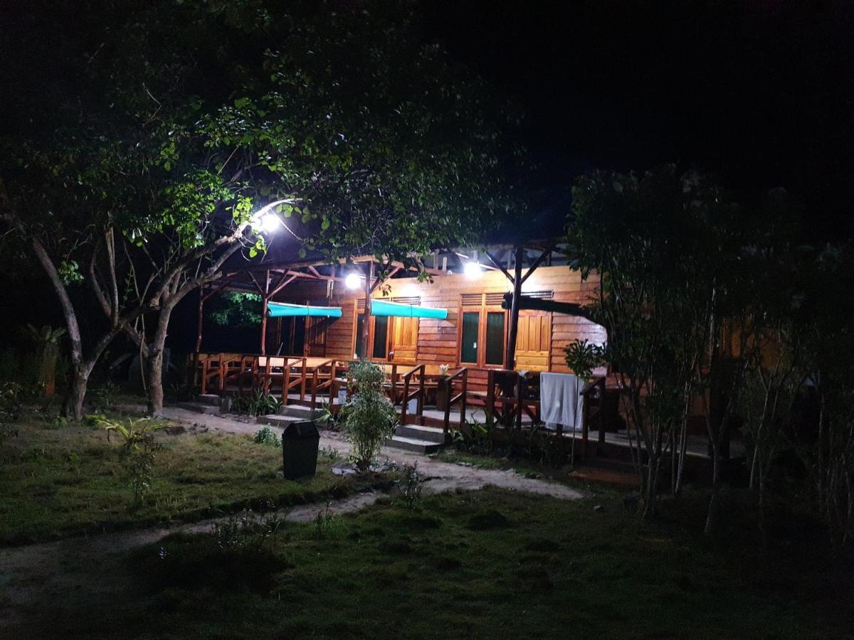Berakit Bay Resort Экстерьер фото
